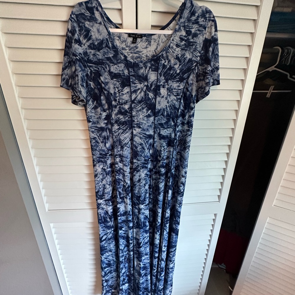 Beautiful blue and white maxi dress